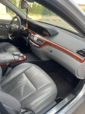 Mercedes-Benz S 320, снимка 11