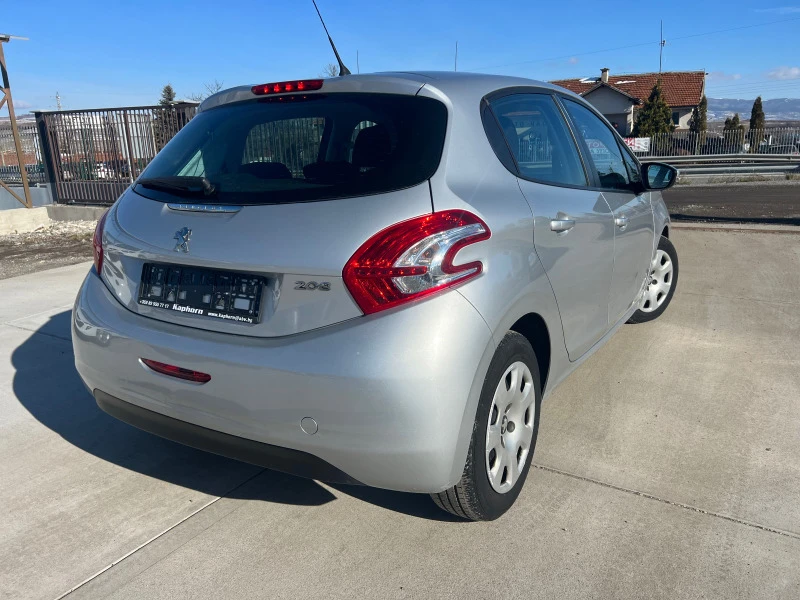 Peugeot 208 1.4i GPL, снимка 7 - Автомобили и джипове - 46354978