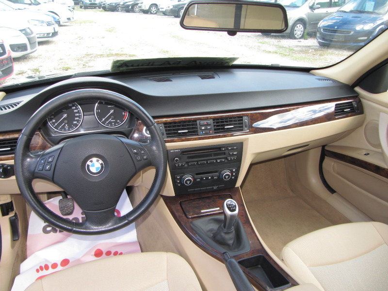 BMW 318, снимка 11 - Автомобили и джипове - 45714946