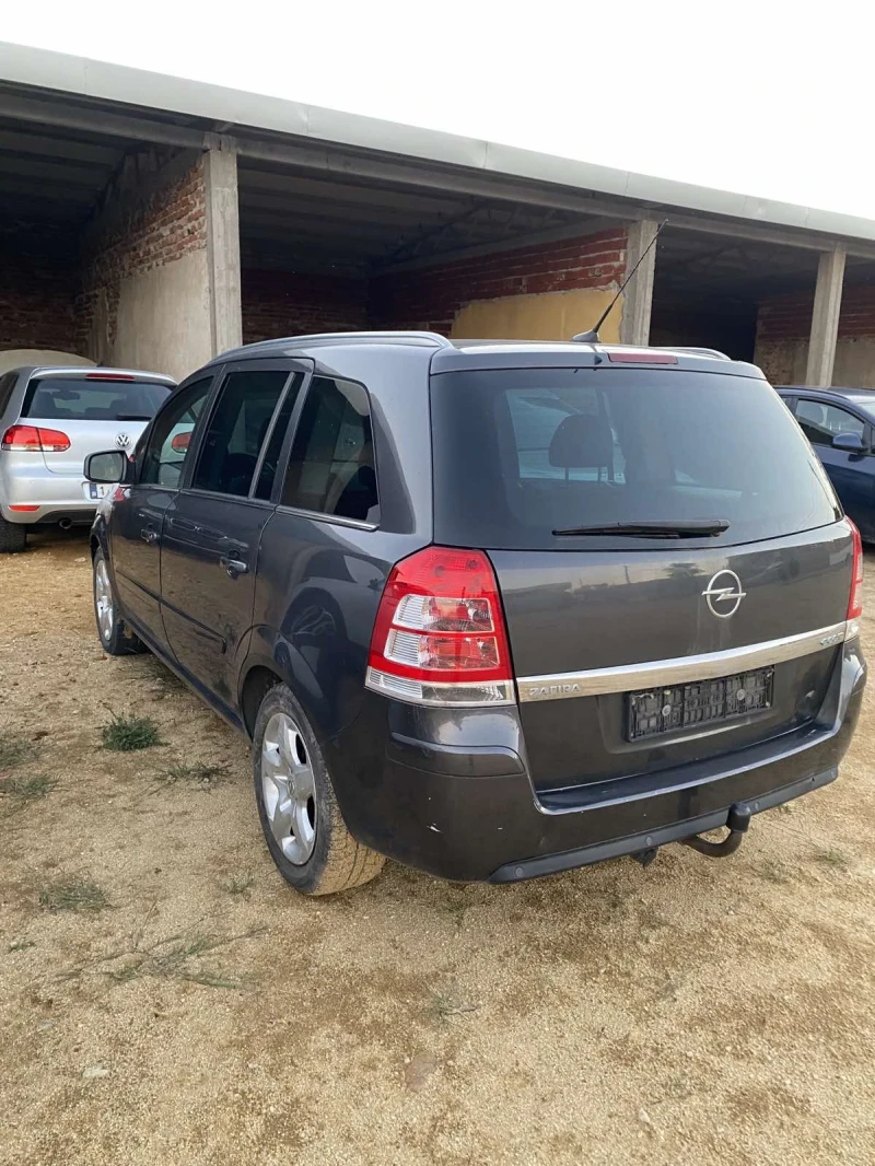 Opel Zafira 1.7 6speed, снимка 2 - Автомобили и джипове - 48562925