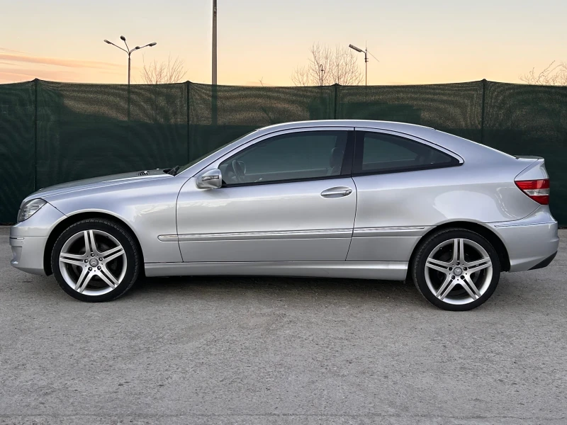 Mercedes-Benz CLC 180, снимка 2 - Автомобили и джипове - 48382533