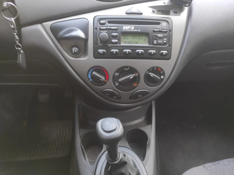 Ford Focus, снимка 7 - Автомобили и джипове - 49019559