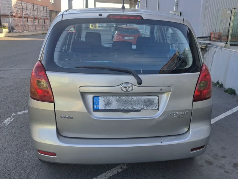 Toyota Corolla verso 1.6VVTi - ГАЗ(АГУ), снимка 4 - Автомобили и джипове - 49495882