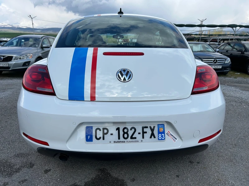 VW Beetle 1.6TDI, снимка 4 - Автомобили и джипове - 49800674