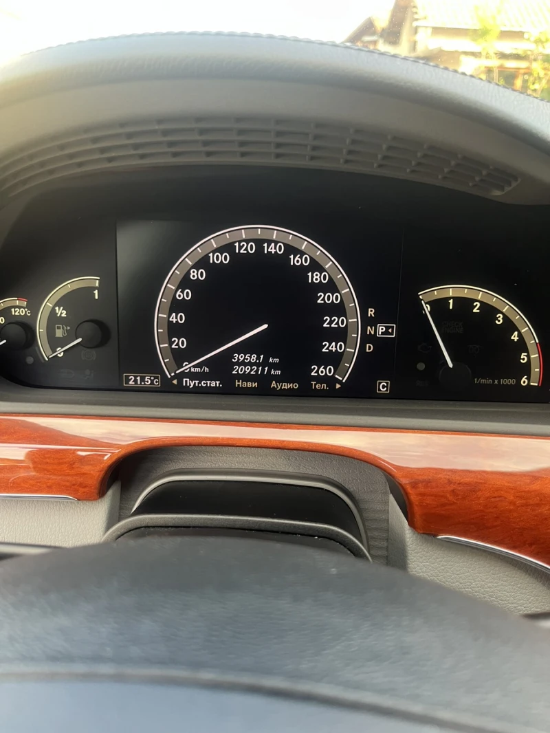 Mercedes-Benz S 320, снимка 16 - Автомобили и джипове - 52645395