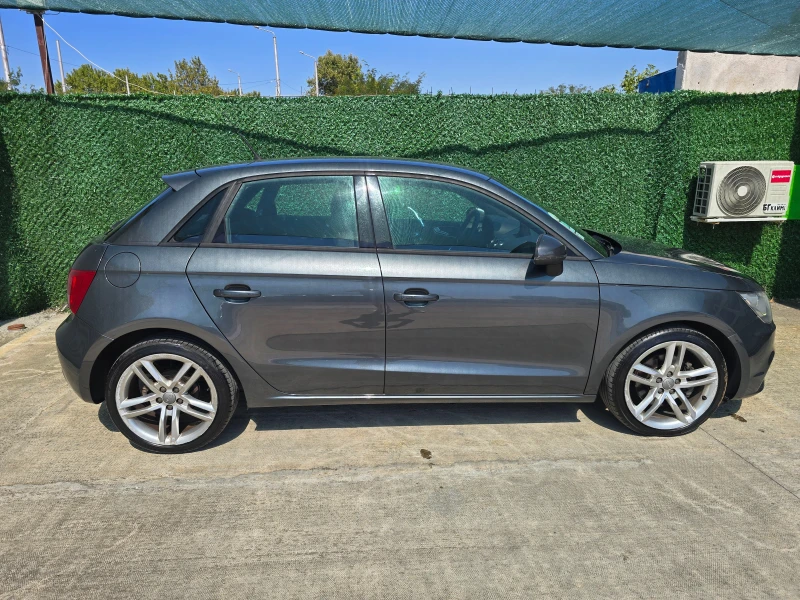 Audi A1 1.6TDI* S line* NAVI, снимка 6 - Автомобили и джипове - 51647340