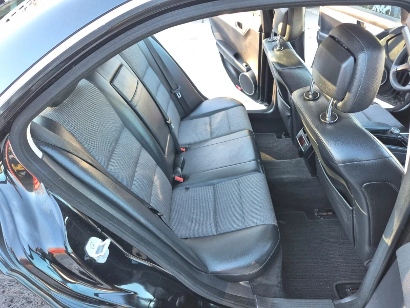 Mercedes-Benz C 220 AVANTGARDE, снимка 14 - Автомобили и джипове - 52414254