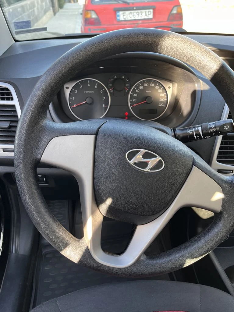 Hyundai I20, снимка 6 - Автомобили и джипове - 49033957