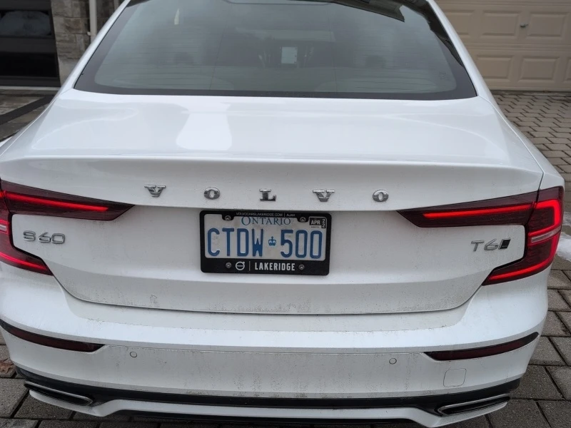 Volvo S60 * R Design * CARFAX * БЕЗ ПЪРВОНАЧАЛНА ВНОСКА, снимка 7 - Автомобили и джипове - 52962582