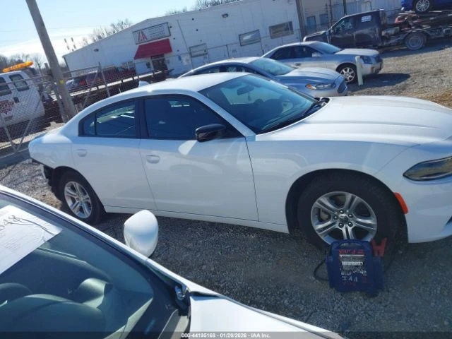 Dodge Charger SXT - изображение 7