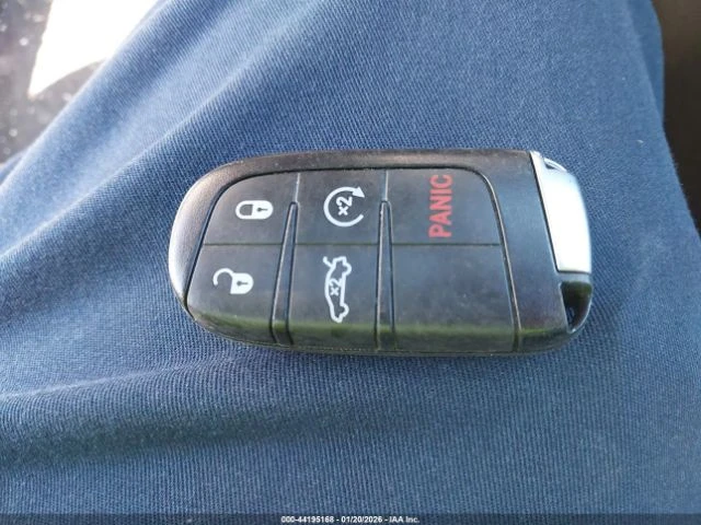 Dodge Charger SXT, снимка 15 - Автомобили и джипове - 53391623