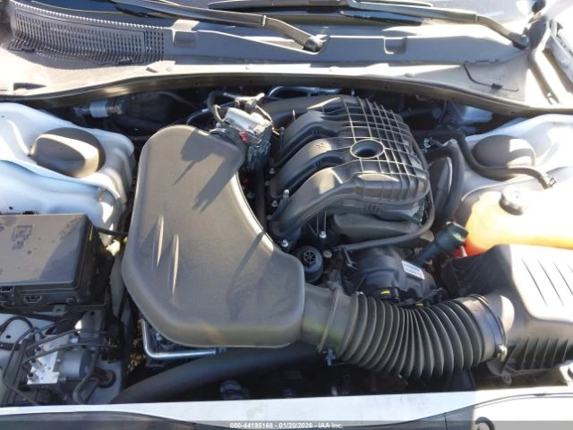 Dodge Charger SXT, снимка 16 - Автомобили и джипове - 53391623