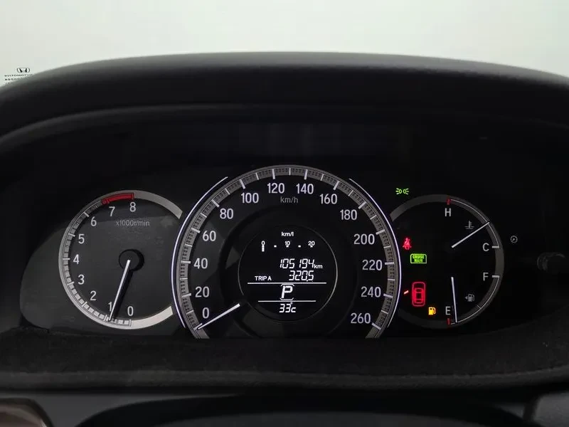 Honda Accord 2.4, снимка 16 - Автомобили и джипове - 55841610
