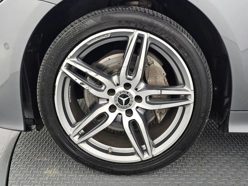 Mercedes-Benz E 220 E220d Coupe| 194к.с., снимка 5 - Автомобили и джипове - 56296965
