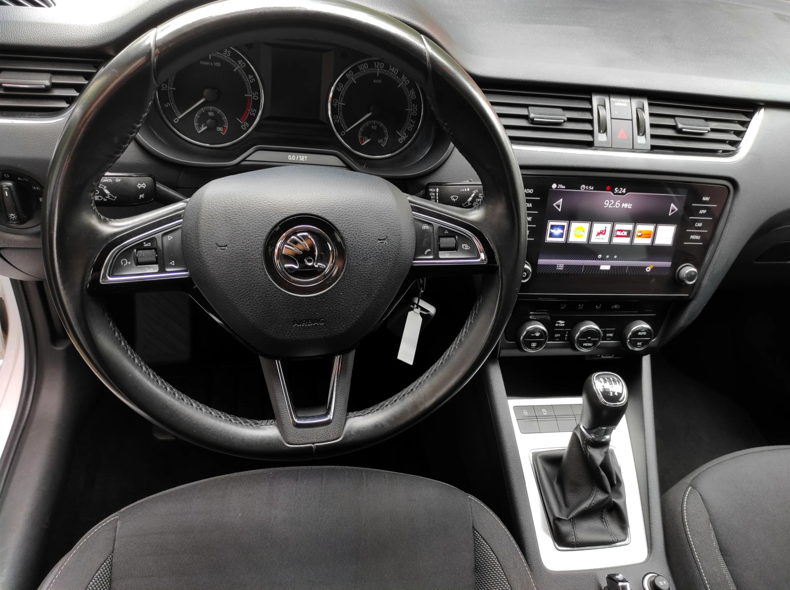 Skoda Octavia Facelift, Navi, Camera, снимка 8 - Автомобили и джипове - 56552387