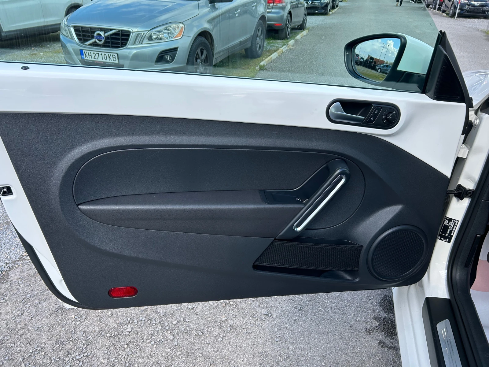 VW Beetle 1.6TDI - изображение 7