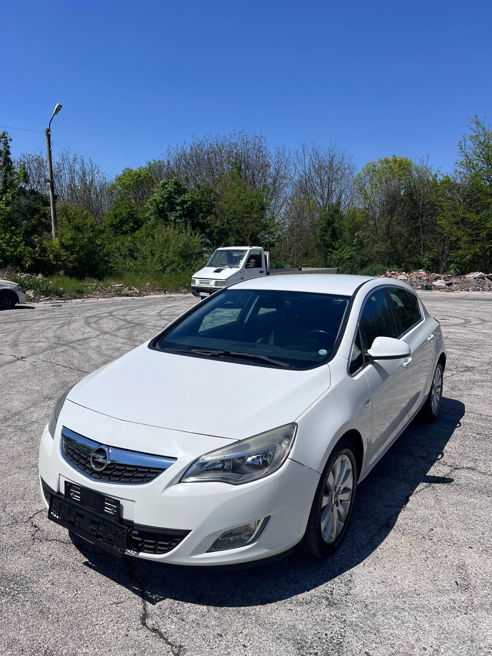 Opel Astra J 1.7 CDTI - изображение 2