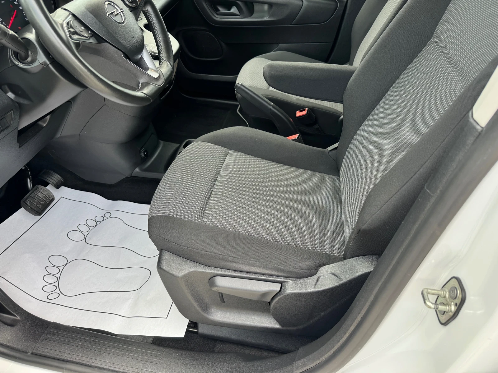 Opel Combo 1.5 D evro 6 automatic  - изображение 6