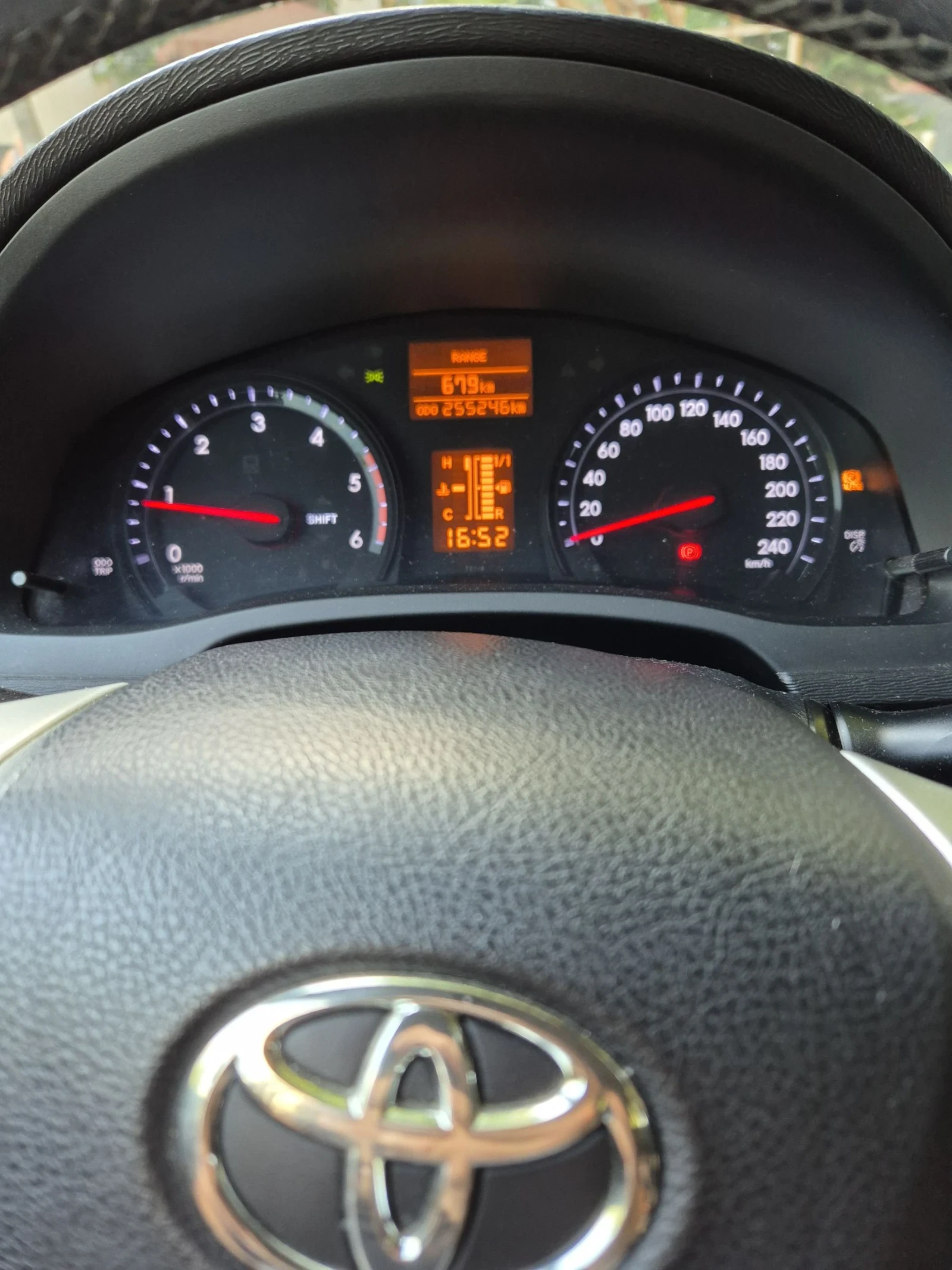 Toyota Avensis  - изображение 7