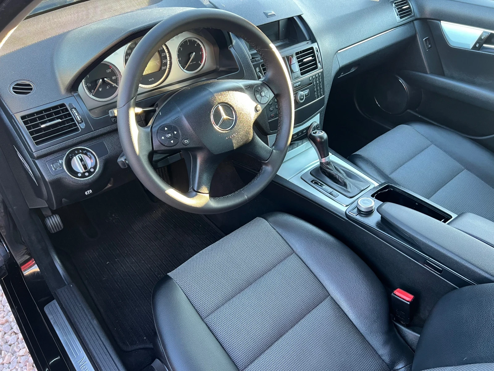 Mercedes-Benz C 220 AVANTGARDE - изображение 10