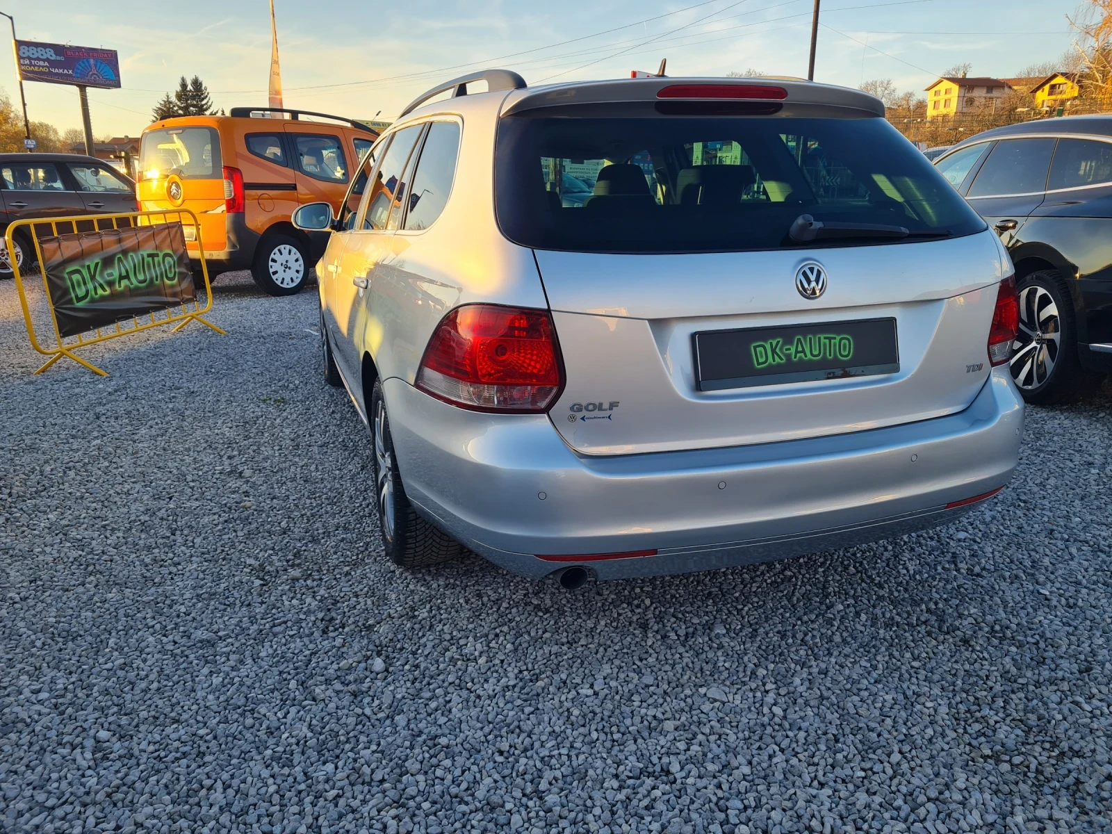 VW Golf 1.6TDI HIGHLINE!!TEMPOMAT!!PARKTRONIC!!CLIMATRONIC | Mobile.bg   4