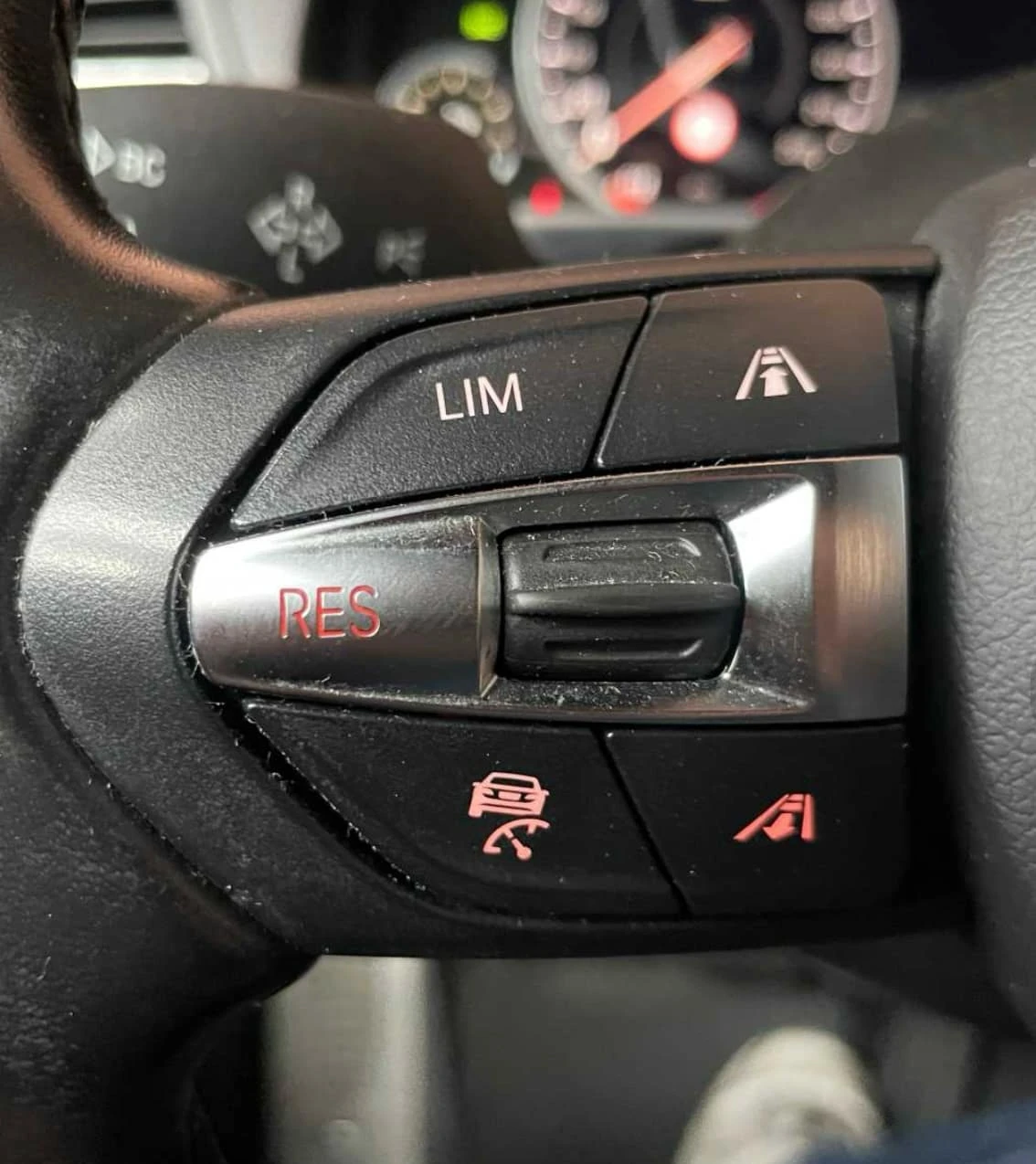 BMW 520 190k.c Xdrive Mpack Алкантара !!!173000км.!!! - изображение 9