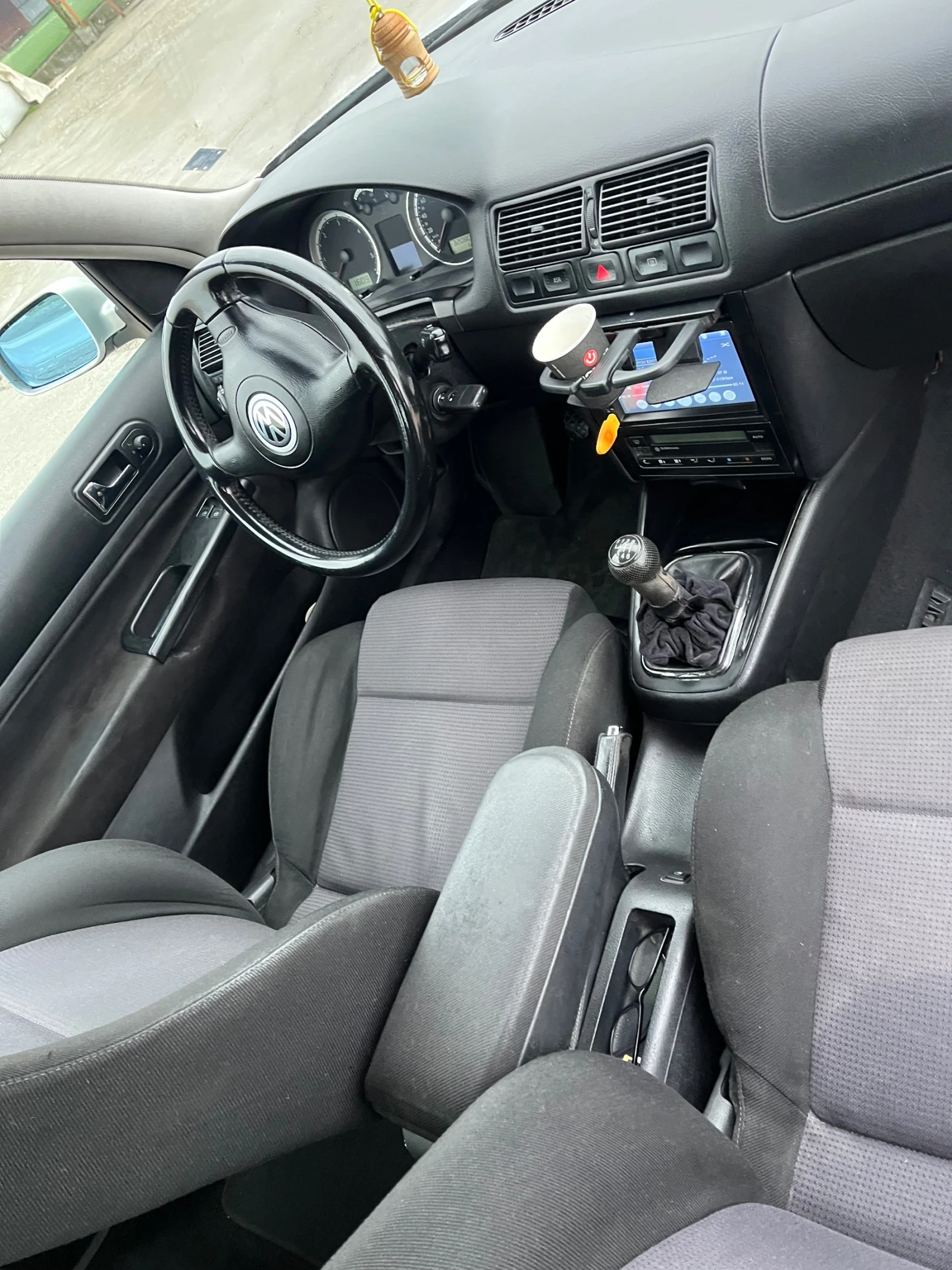 VW Golf  - изображение 10