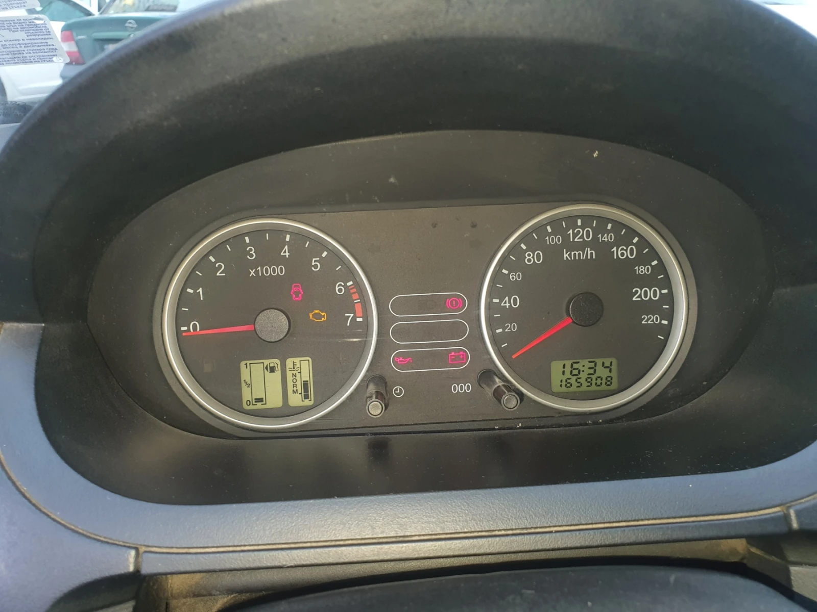 Ford Fiesta 1, 3i - изображение 5