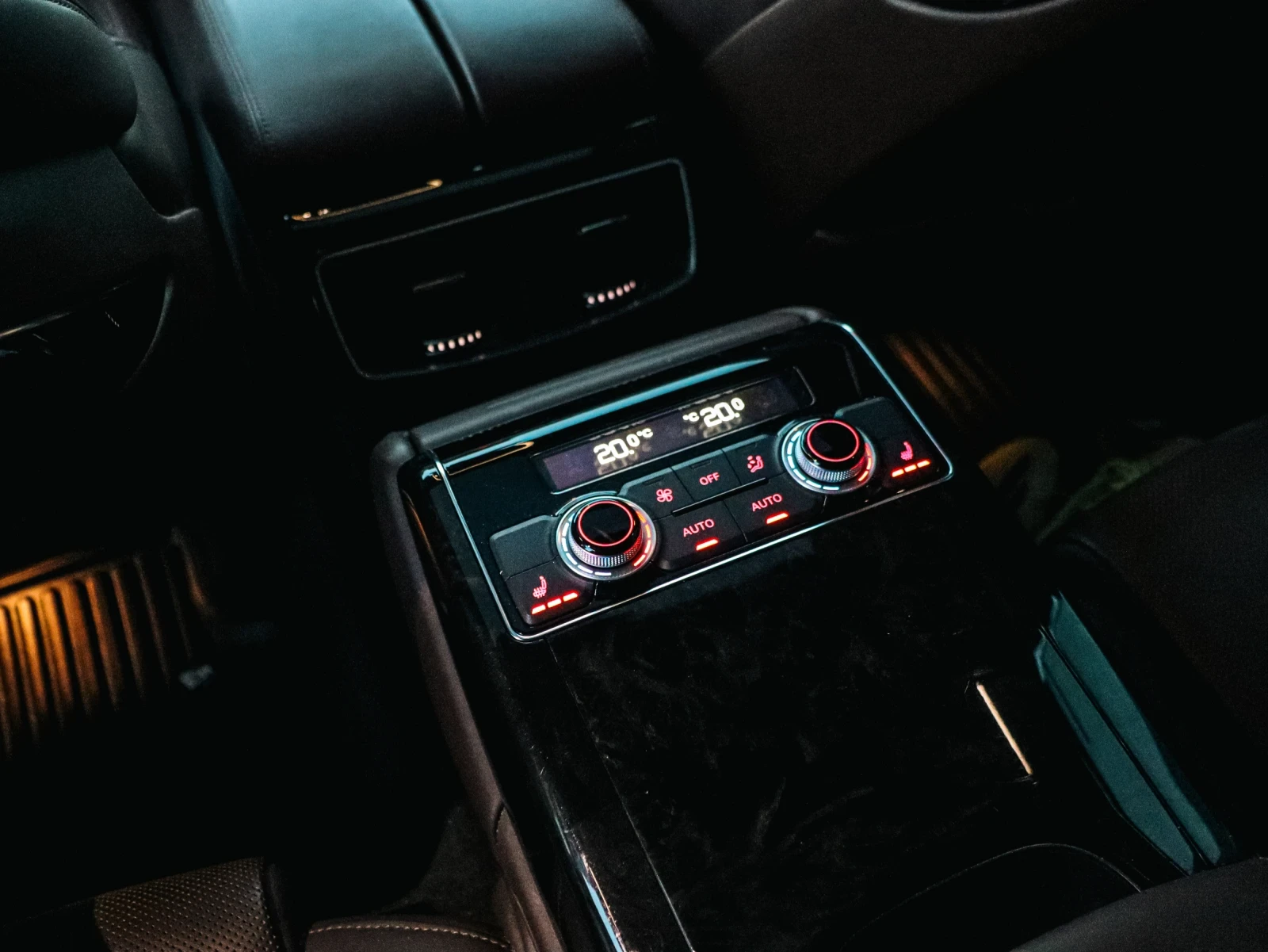 Audi S8 MATRIX PLUS, снимка 14 - Автомобили и джипове - 53698975