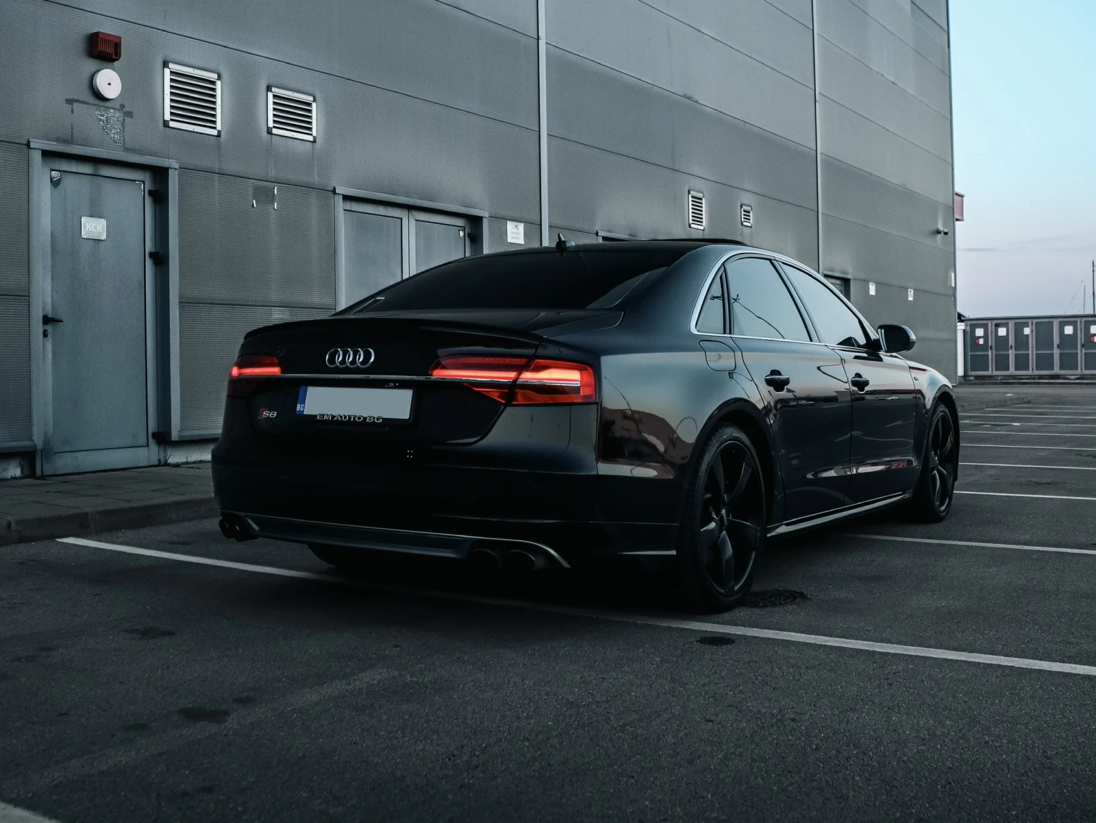 Audi S8 MATRIX PLUS, снимка 9 - Автомобили и джипове - 53698975