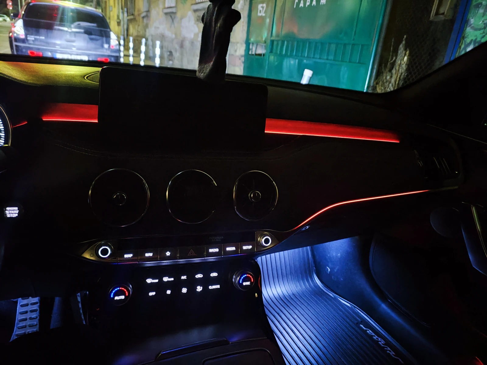 Kia Stinger 3.3 T | Mobile.bg � ����������� 12