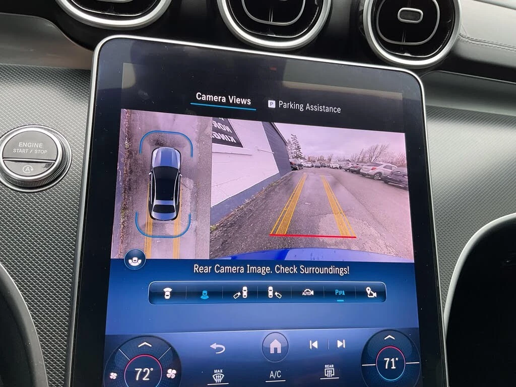 Mercedes-Benz C 300 * AMG Line * HeadUp * * AвтоКредит* (ЦЕНА ДО БГ), снимка 14 - Автомобили и джипове - 53958296