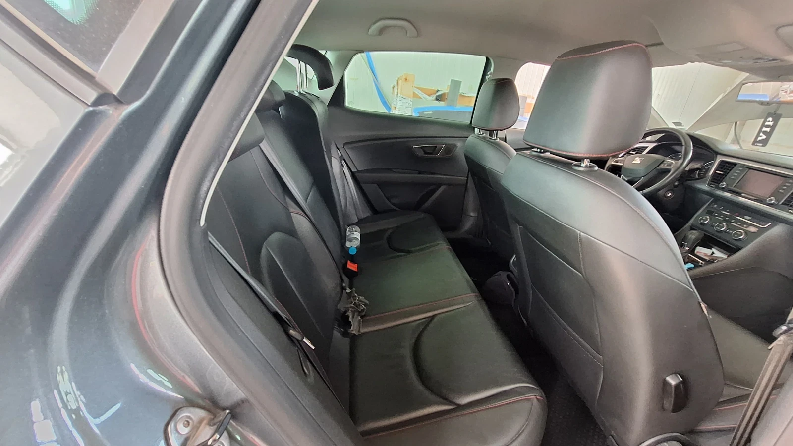 Seat Leon, снимка 4 - Автомобили и джипове - 54286161