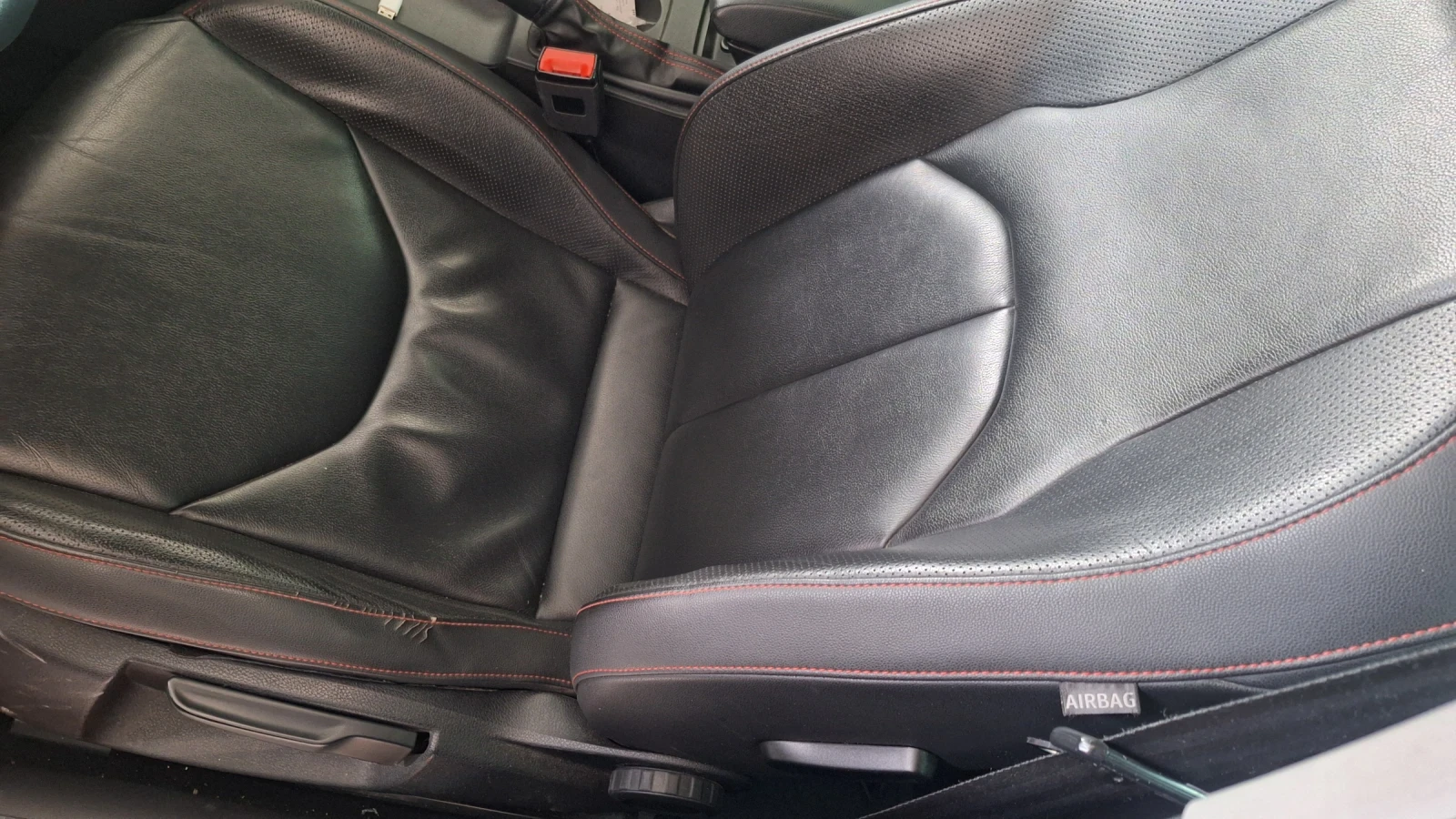 Seat Leon, снимка 12 - Автомобили и джипове - 54286161