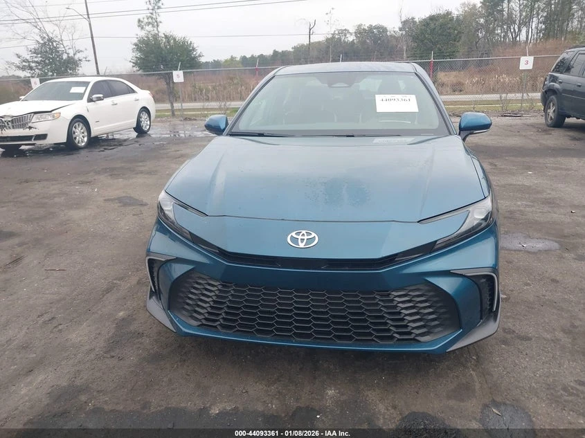 Toyota Camry 2.5l Se, снимка 13 - Автомобили и джипове - 54318565