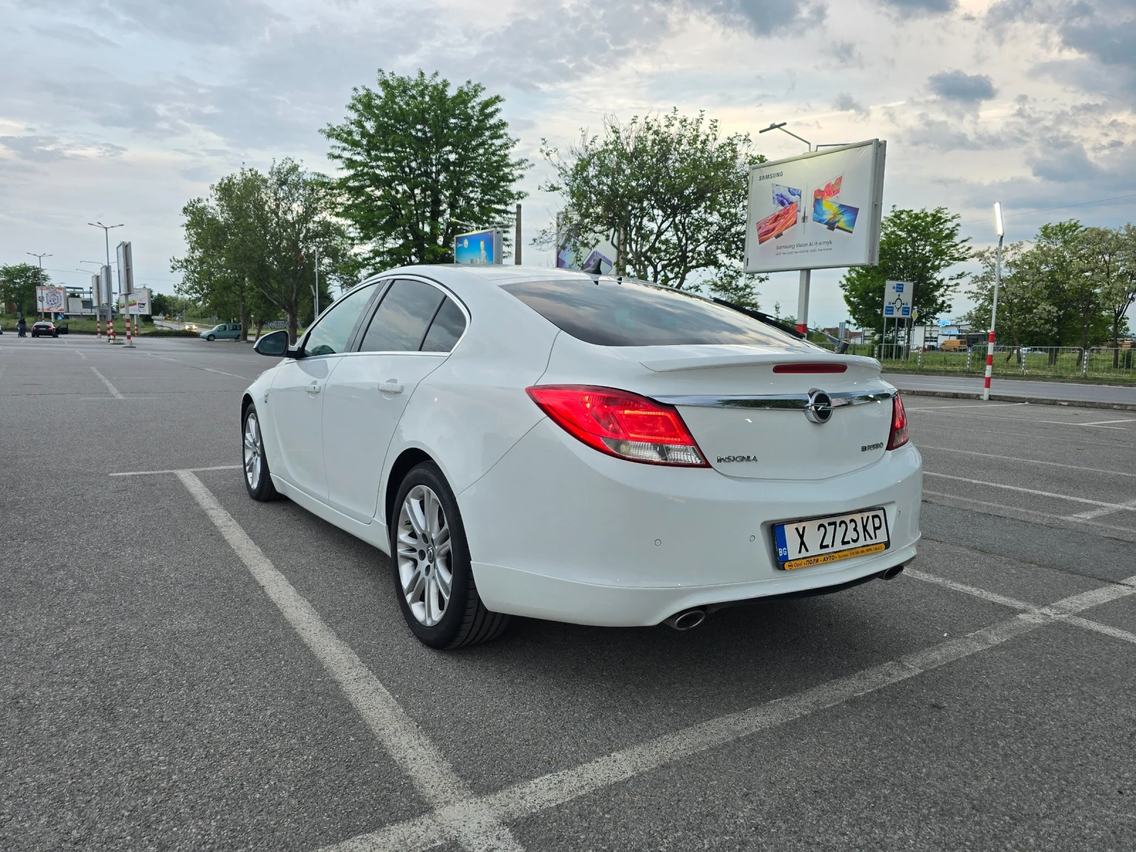 Opel Insignia 2.0 Bi-Turbo OPC-Line, снимка 4 - Автомобили и джипове - 54703303