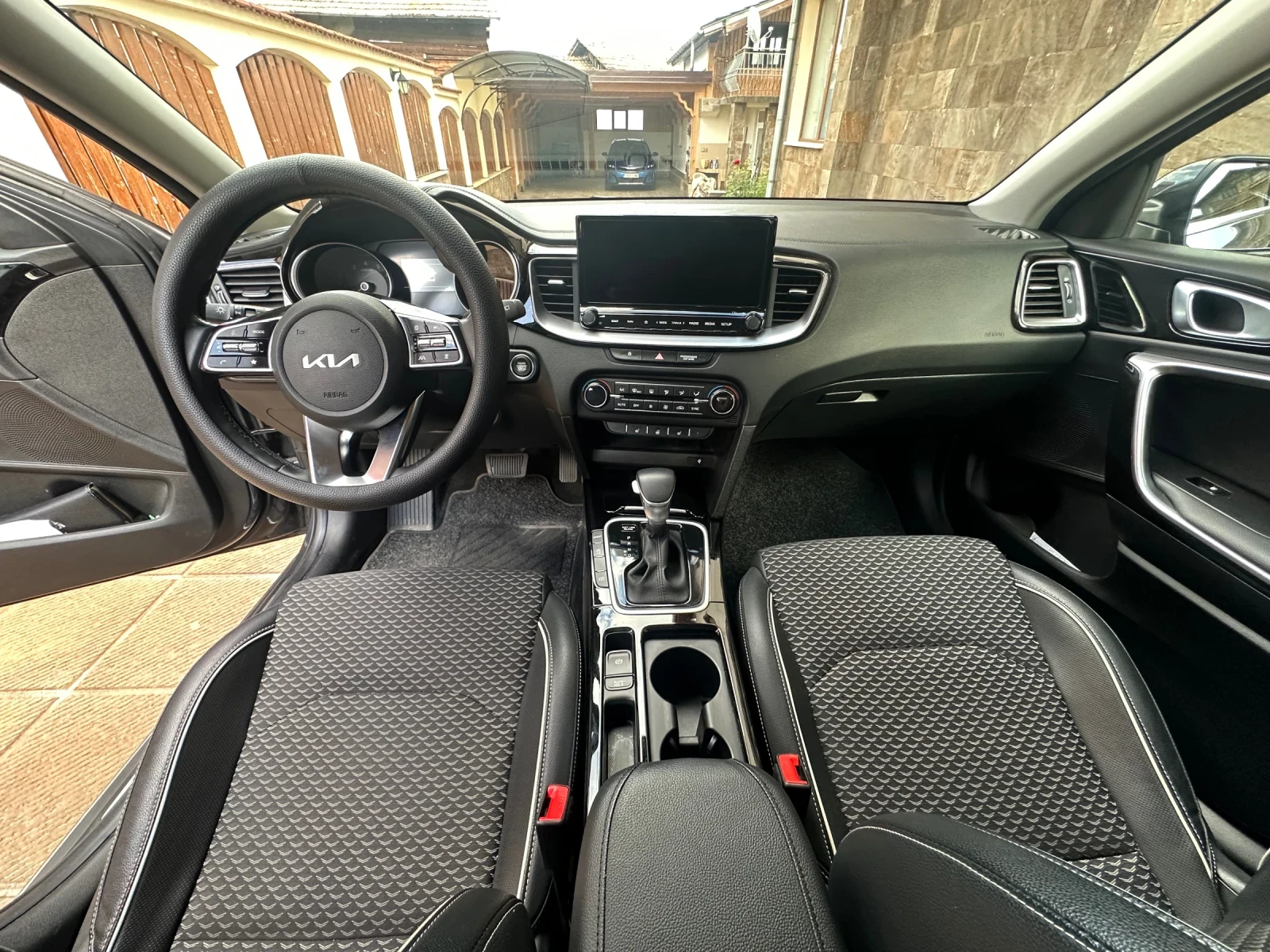 Kia XCeed Executive В гаранция, снимка 6 - Автомобили и джипове - 54824163