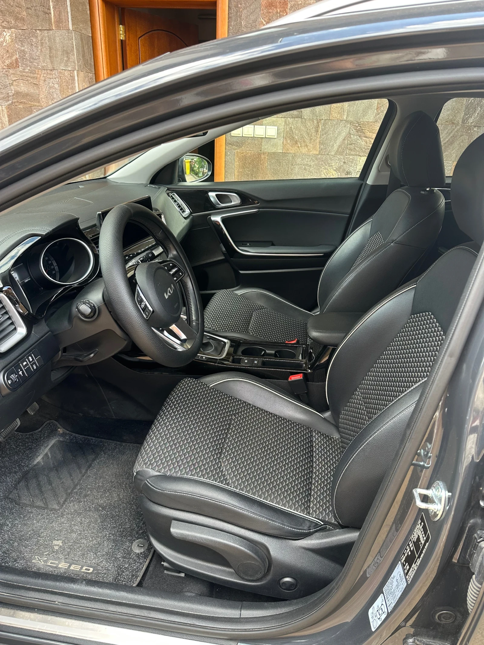 Kia XCeed Executive В гаранция, снимка 10 - Автомобили и джипове - 54824163