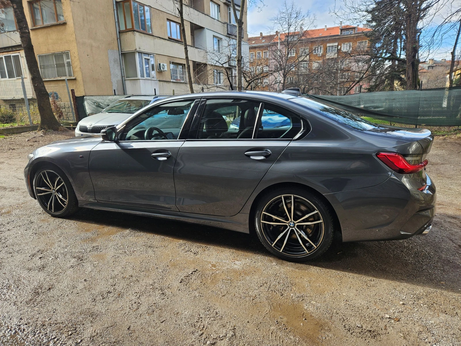 BMW 330 xDrive M Sport , снимка 6 - Автомобили и джипове - 54922034