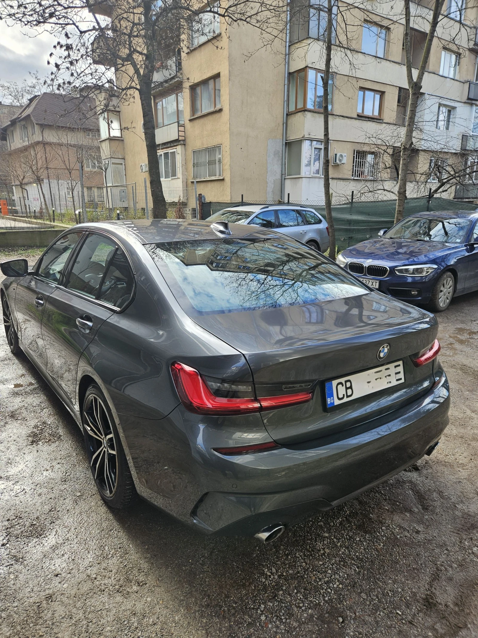 BMW 330 xDrive M Sport , снимка 5 - Автомобили и джипове - 54922034