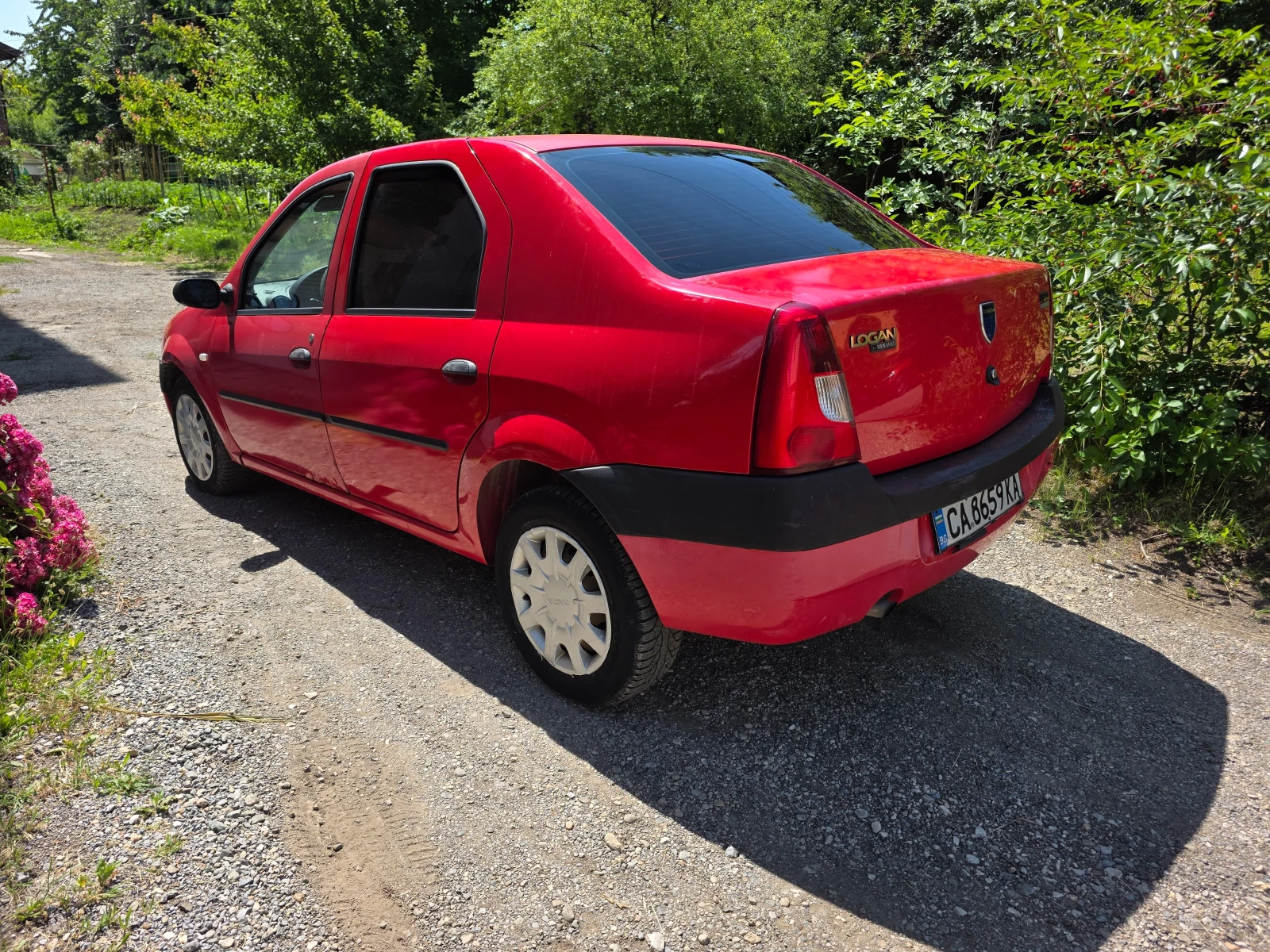 Dacia Logan 1.5DCI, снимка 3 - Автомобили и джипове - 54977716