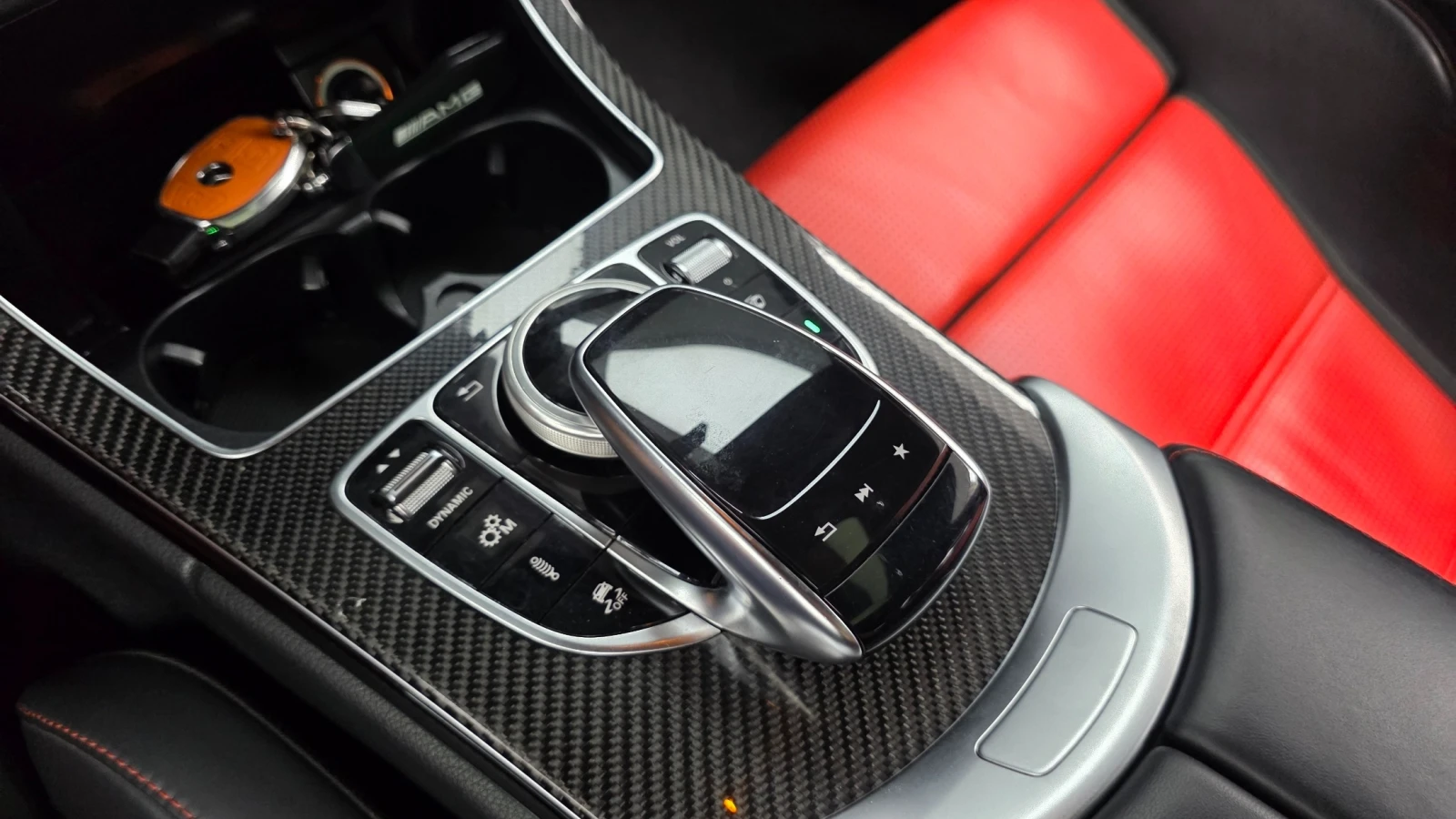 Mercedes-Benz C 63 AMG Head up/360 Cam/Подгрев/Панорама, снимка 14 - Автомобили и джипове - 55015823