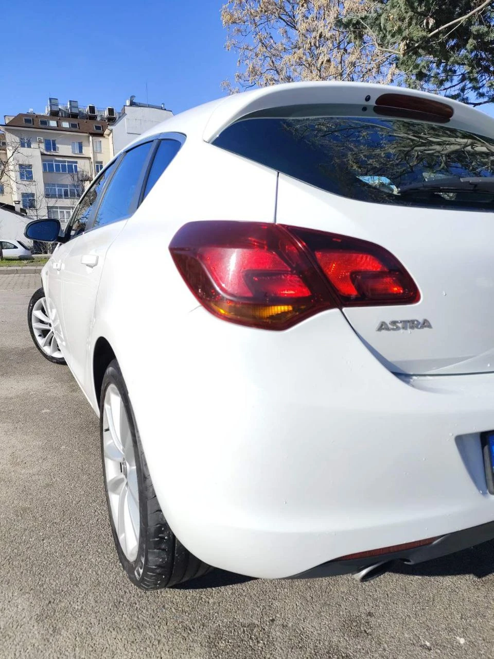 Opel Astra Cosmo J 2.0 CDTI, снимка 8 - Автомобили и джипове - 55652434