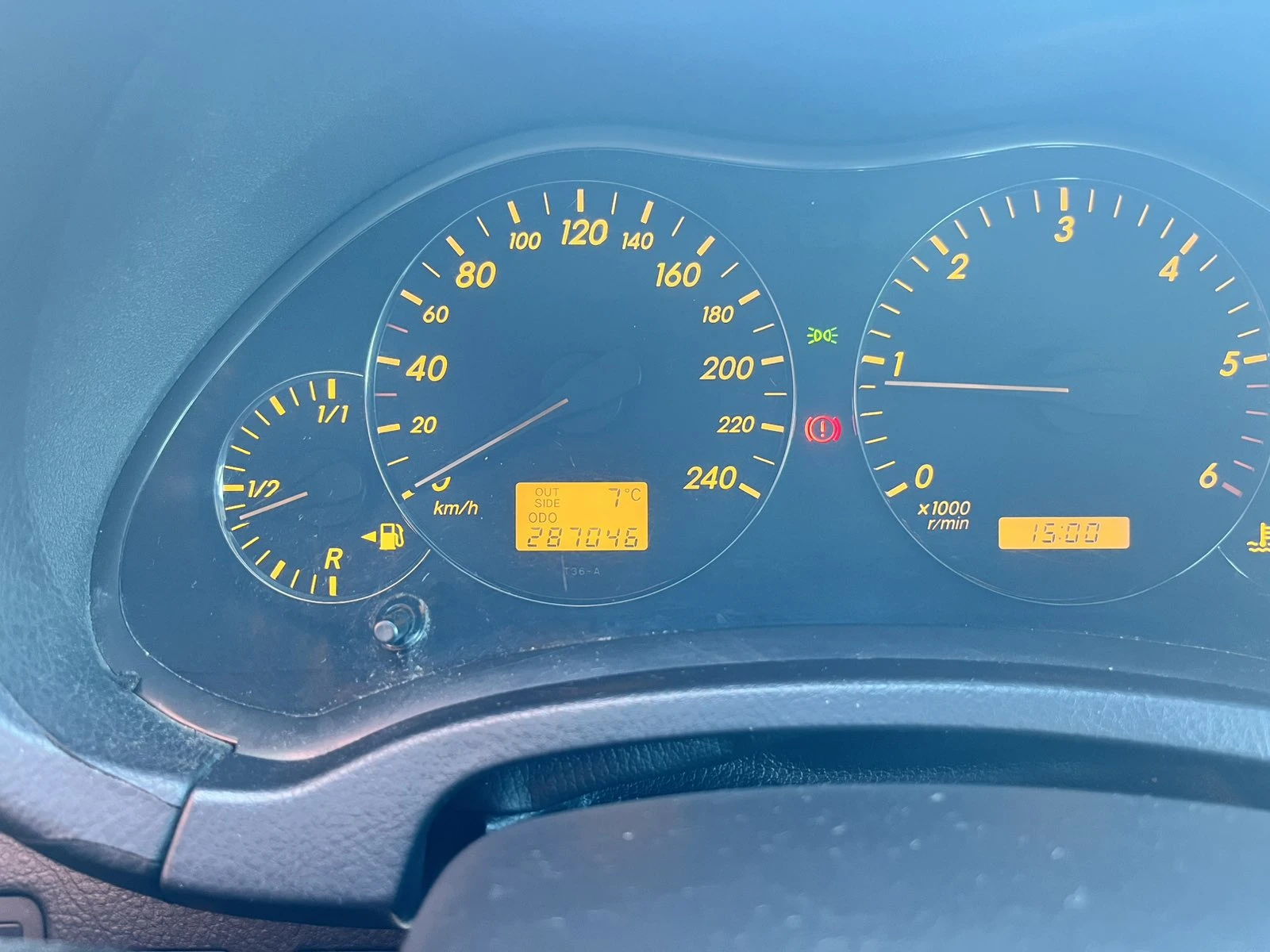 Toyota Avensis Авенсис, снимка 11 - Автомобили и джипове - 55954499