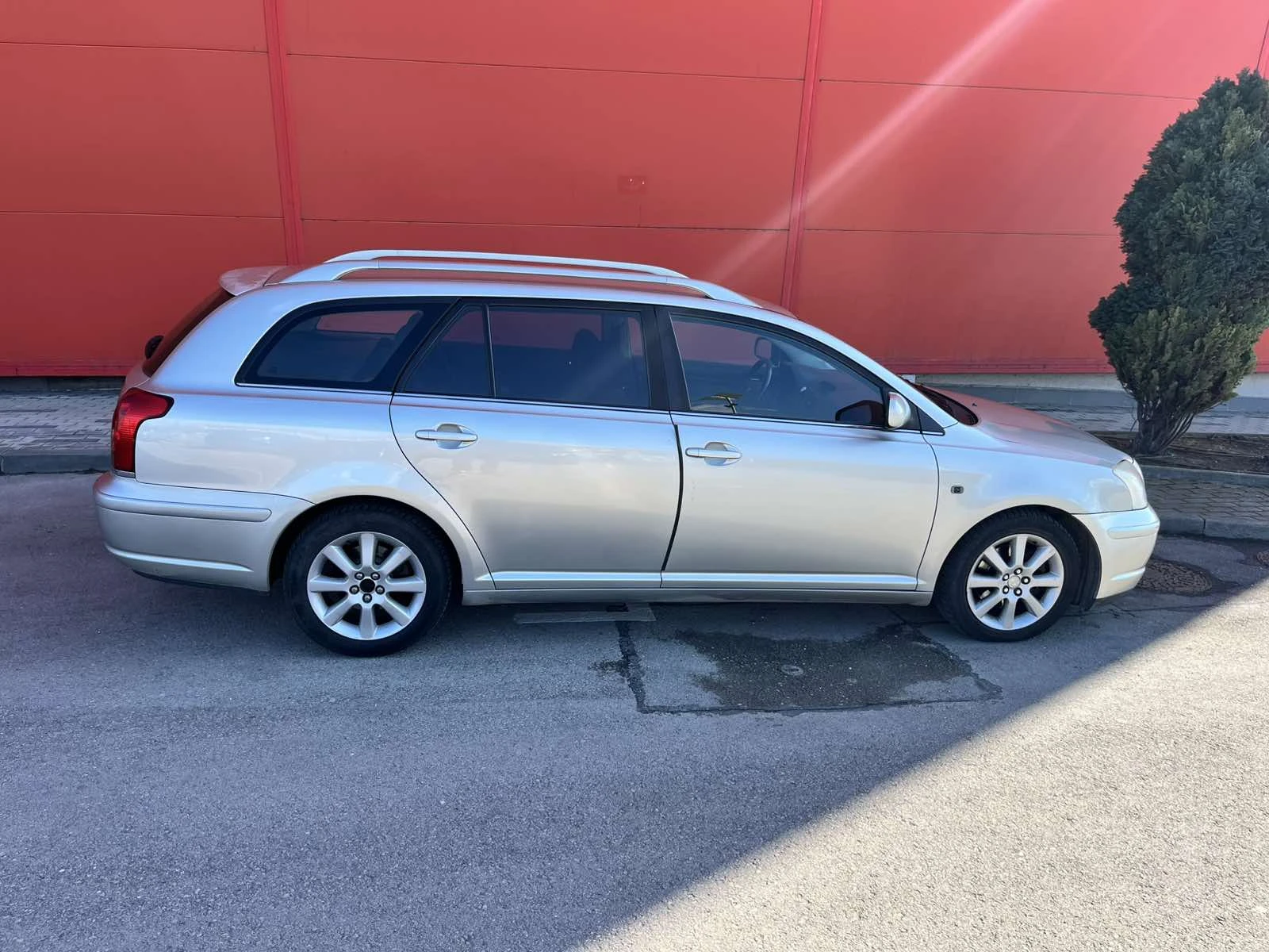 Toyota Avensis Авенсис