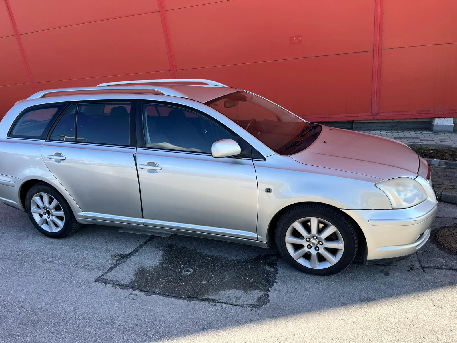 Toyota Avensis Авенсис, снимка 5 - Автомобили и джипове - 55954499