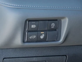 Toyota Highlander xse - 41200 € / 80580.20 лв. - 17864709 11