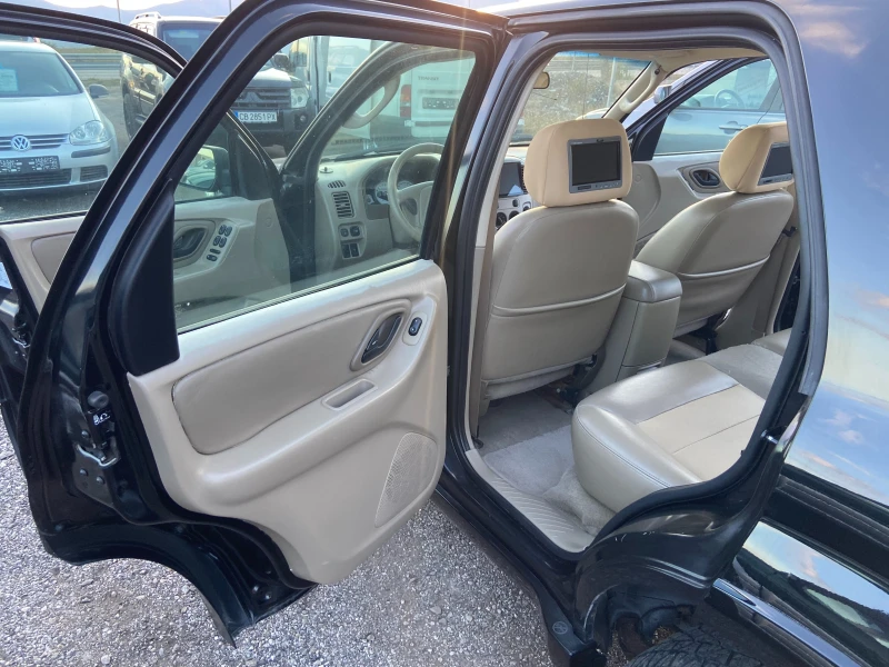 Ford Maverick 3.0 ГЪРЦИЯ НАВИГАЦИЯ КЛИМАТРОНИК, снимка 10 - Автомобили и джипове - 52159934