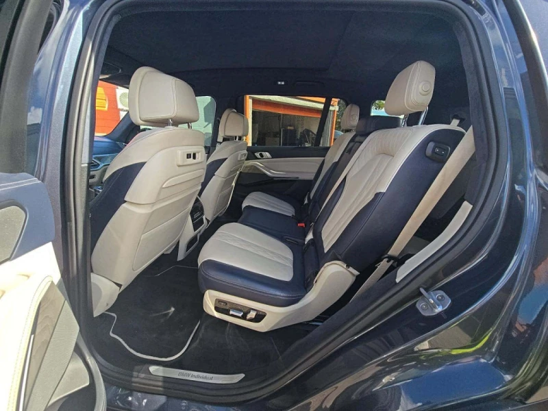 BMW X7 * CARFAX * БЕЗ ПЪРВОНАЧАЛНА ВНОСКА, снимка 10 - Автомобили и джипове - 52815939