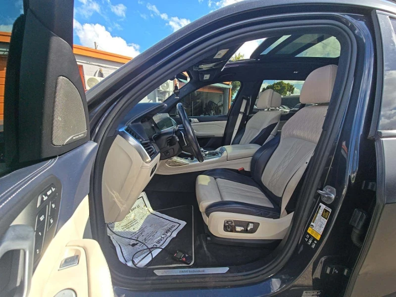 BMW X7 * CARFAX * БЕЗ ПЪРВОНАЧАЛНА ВНОСКА, снимка 5 - Автомобили и джипове - 52815939